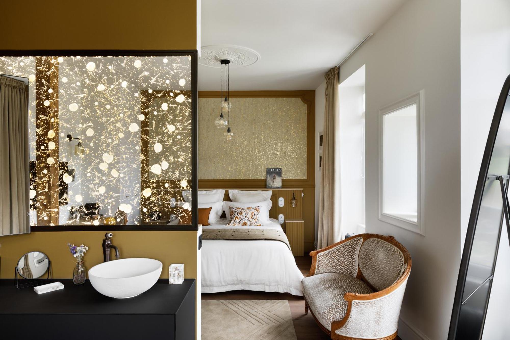 Clos Du Cedre - Chambres D'Hotes D'Exception, Luxury B&B A 迪南 外观 照片