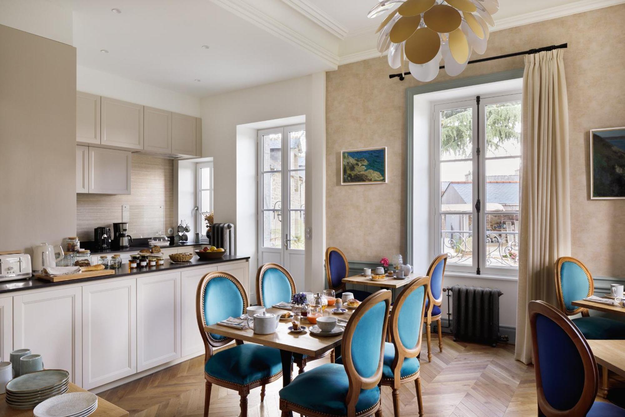 Clos Du Cedre - Chambres D'Hotes D'Exception, Luxury B&B A 迪南 外观 照片