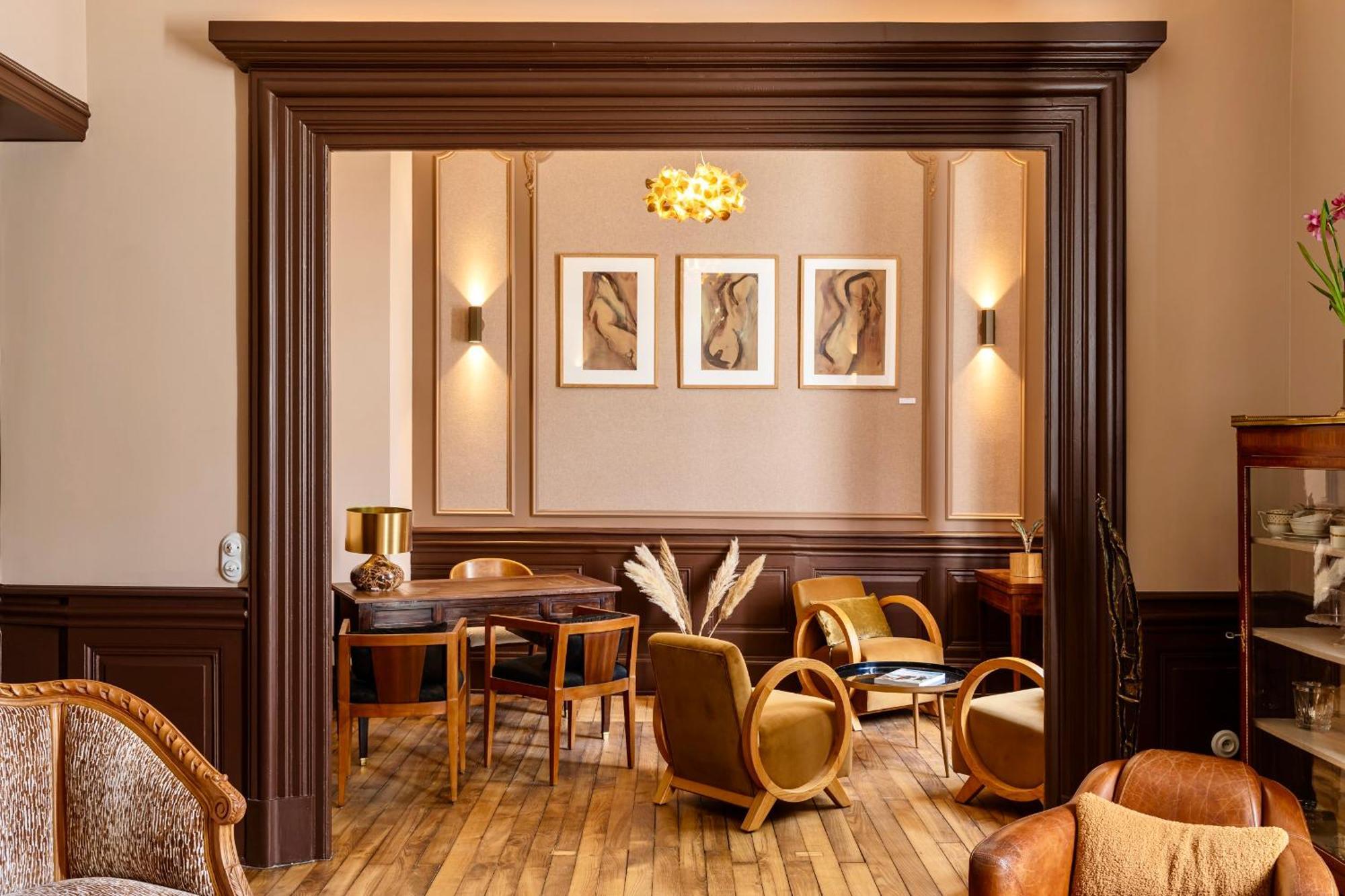 Clos Du Cedre - Chambres D'Hotes D'Exception, Luxury B&B A 迪南 外观 照片